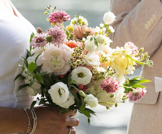 Summer Wedding Bridal Bride Bouquet Blush Ranunculus White Garden Rose