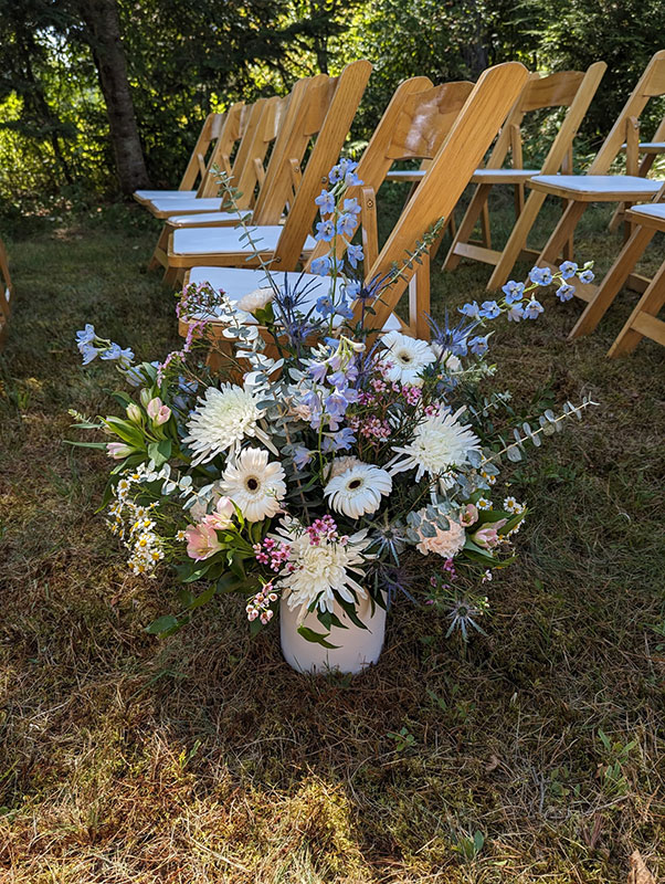 Summer Wedding Wildflower Ceremony Arrnagement