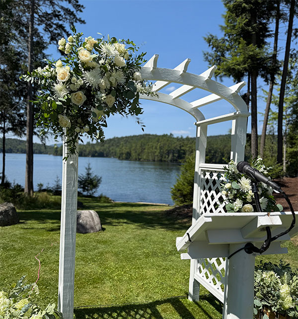 Summer wedding Ceremoney Arbor Arch White Flower Arrangement